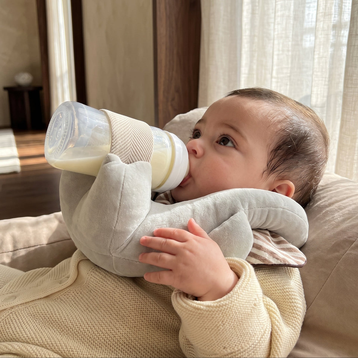 Hands-Free Baby Bottle Holder Pillow – Kidoriko