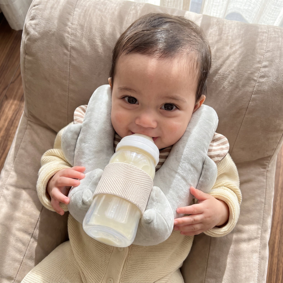 Hands-Free Baby Bottle Holder Pillow – Kidoriko